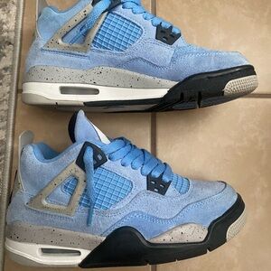 Jordan 4 Youth